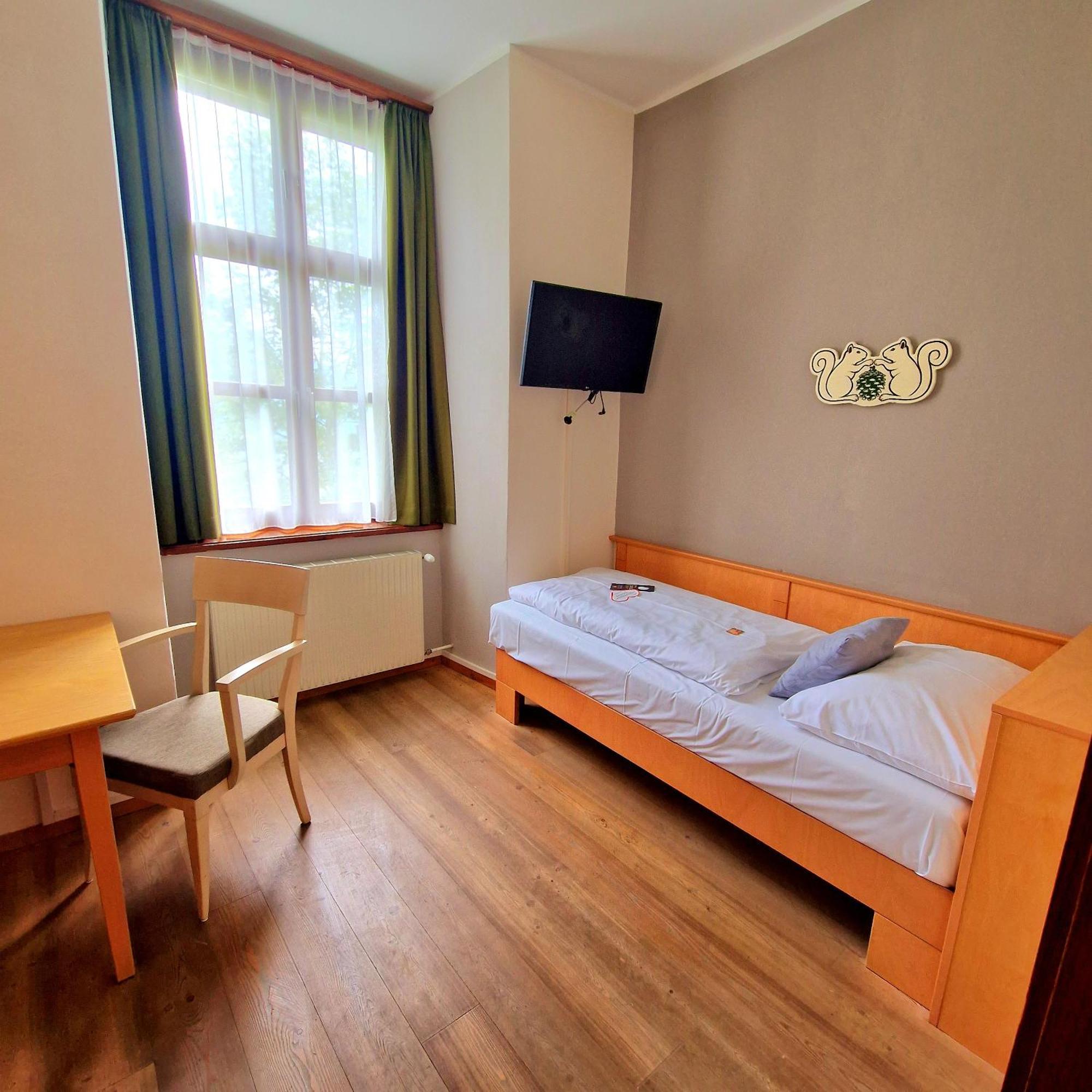 Jufa Hotel Schloss Roethelstein Admont Extérieur photo