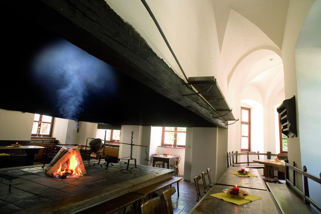 Jufa Hotel Schloss Roethelstein Admont Extérieur photo